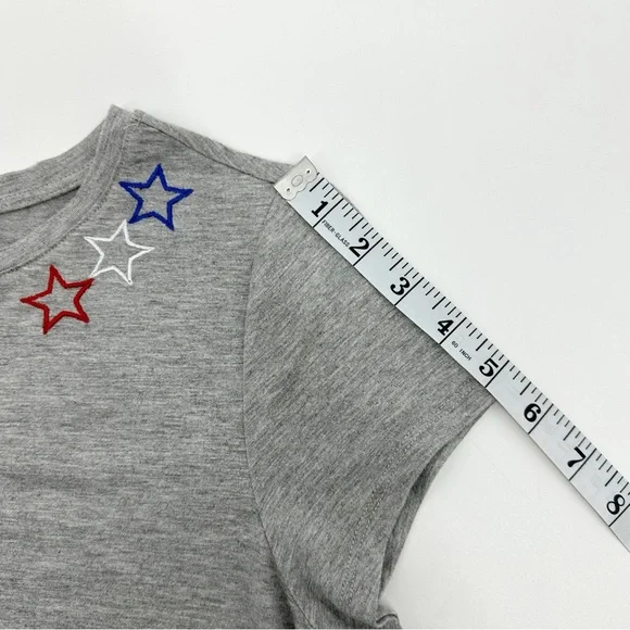 BRIT.NY Gray Star Embellished Tee Size Small NWT - Picture 7 of 10